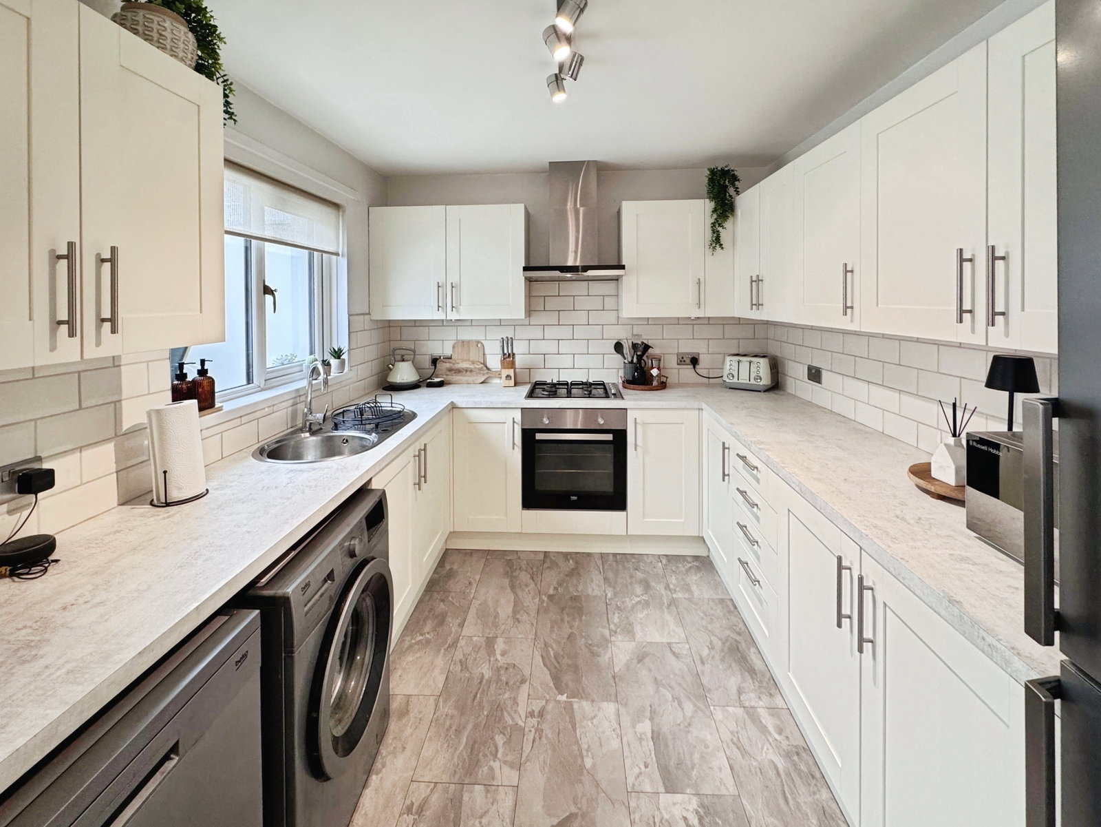 Semi Detached House in Swansea