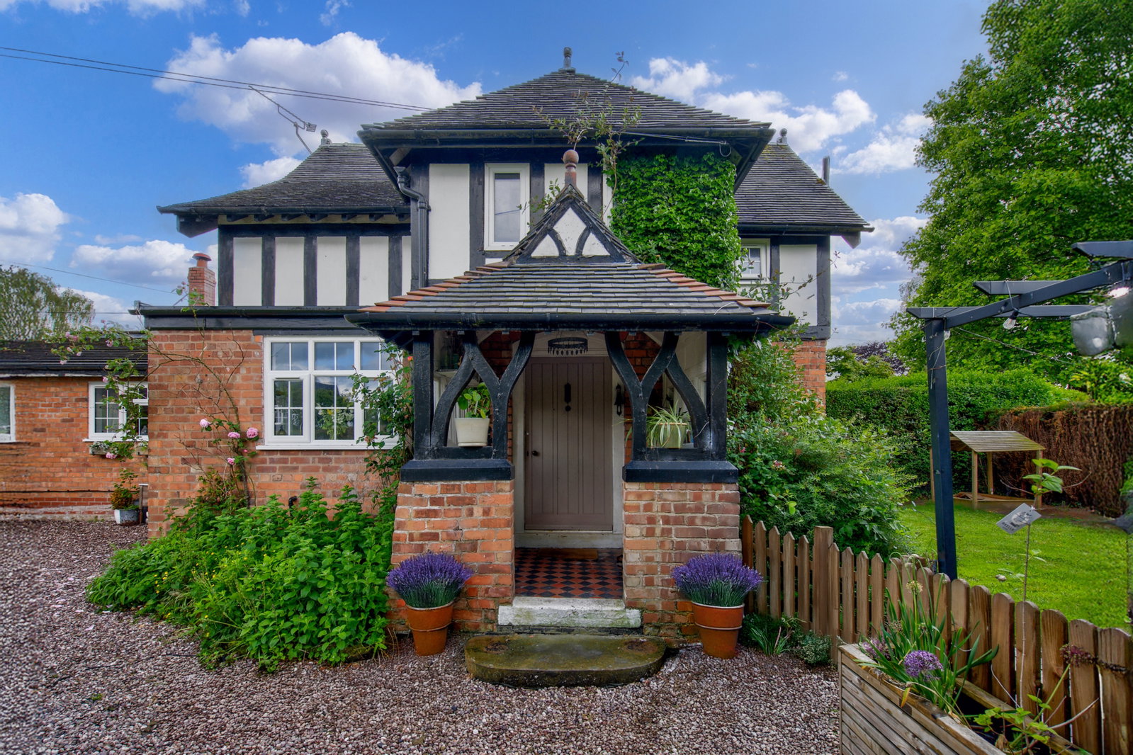 Semi Detached House in Tarporley