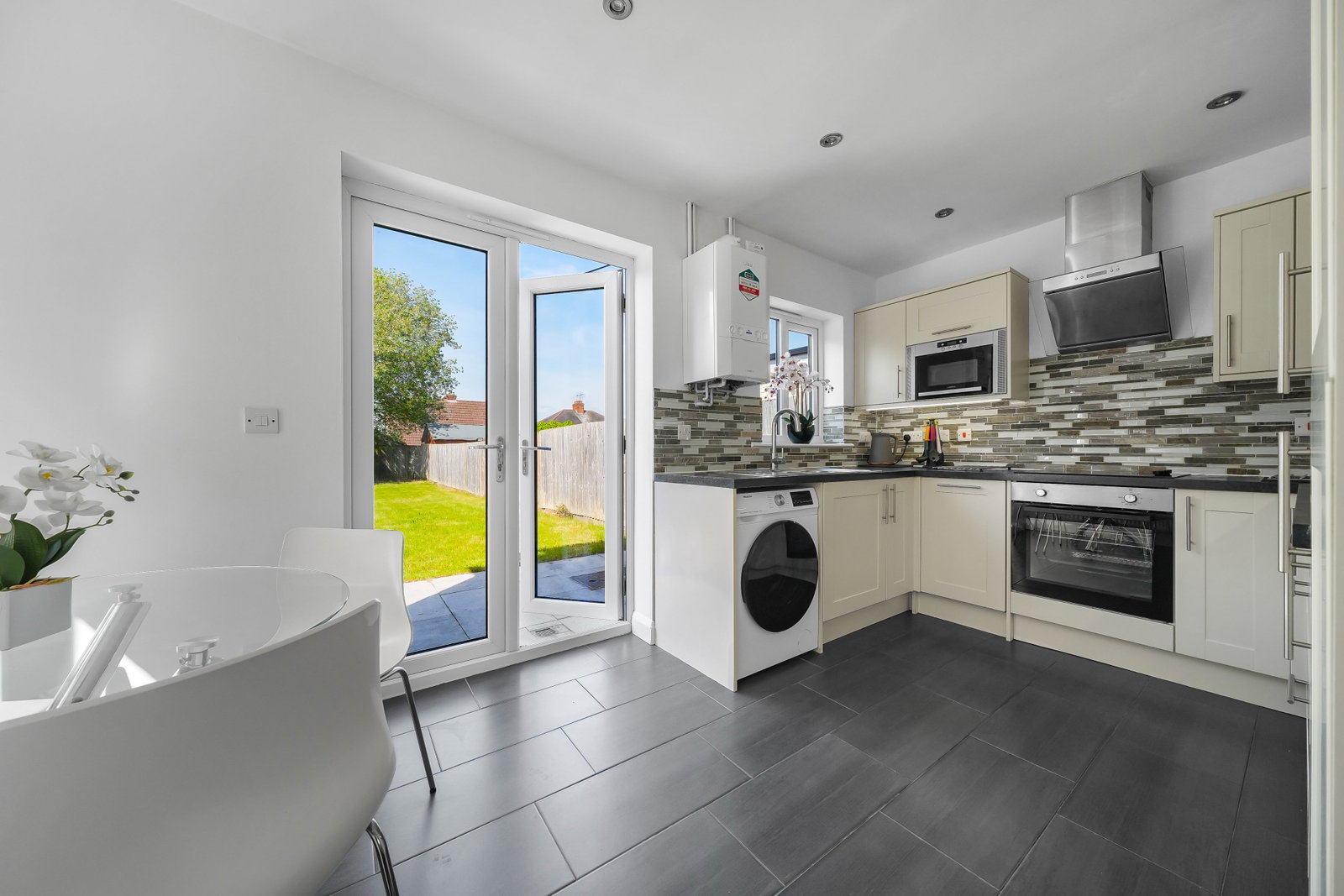 Semi Detached House in Leicester