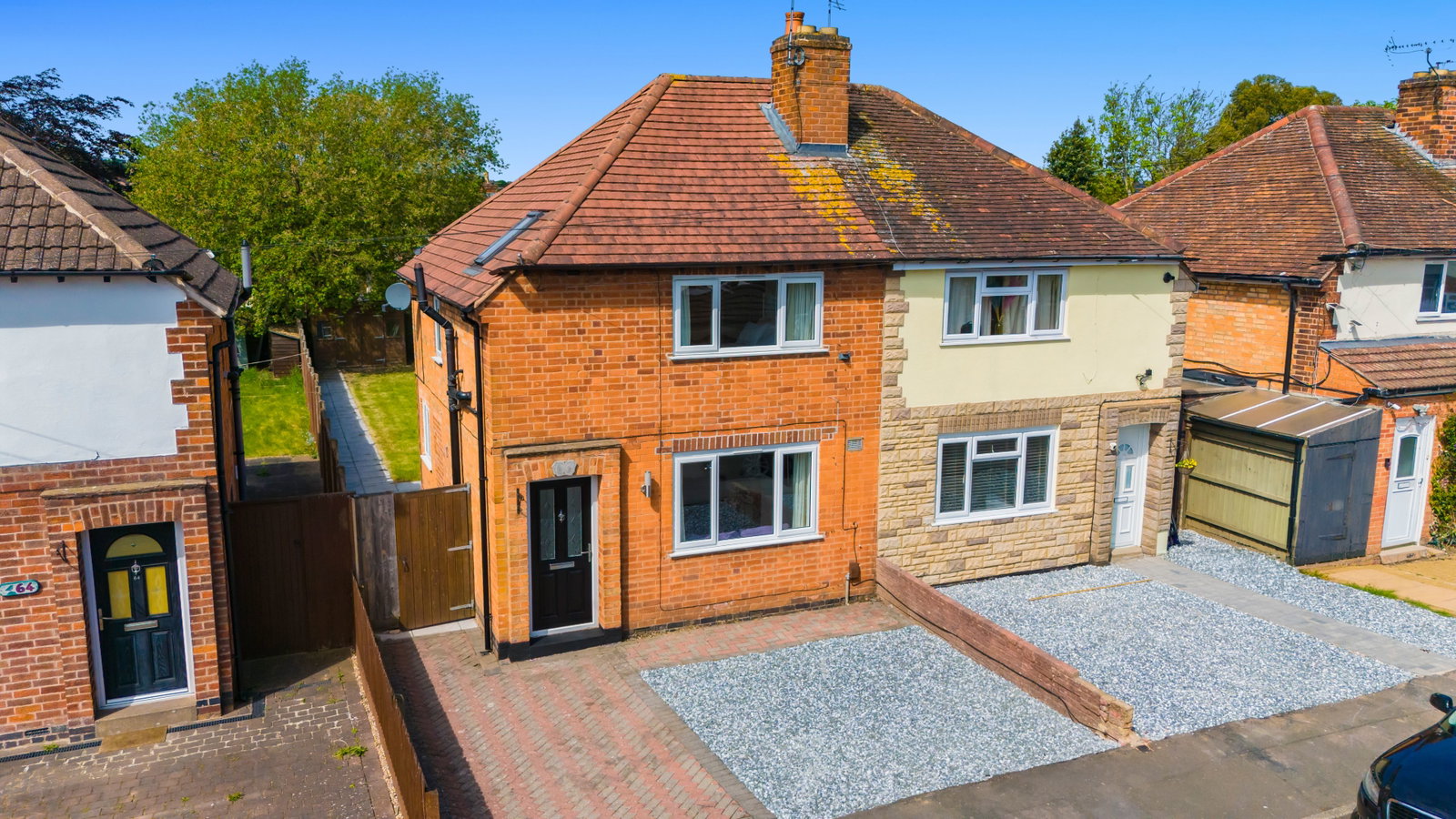 Semi Detached House in Leicester
