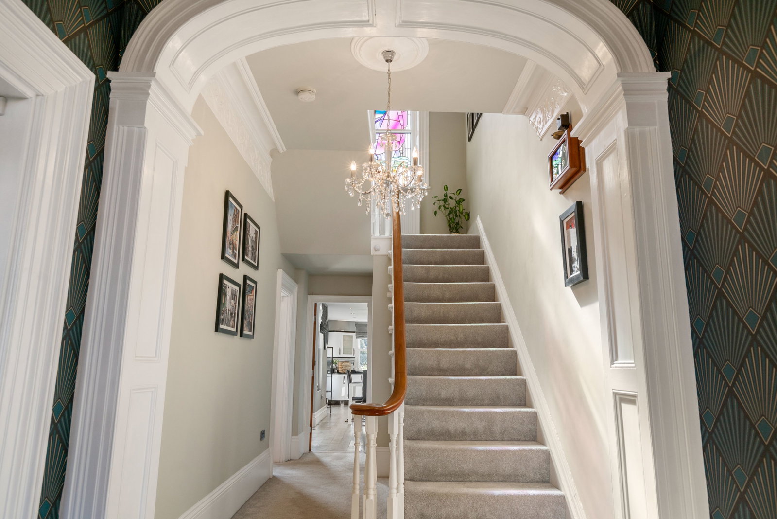 Semi Detached House in Elland