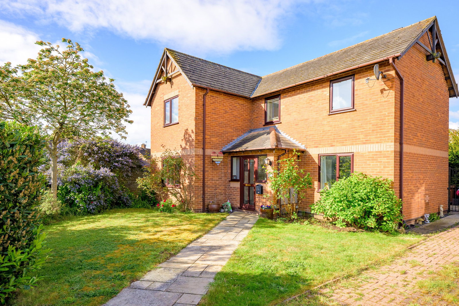 Detached House for sale in Nottingham, Lime Grove, Bottesford, Nottingham, 1189 m²