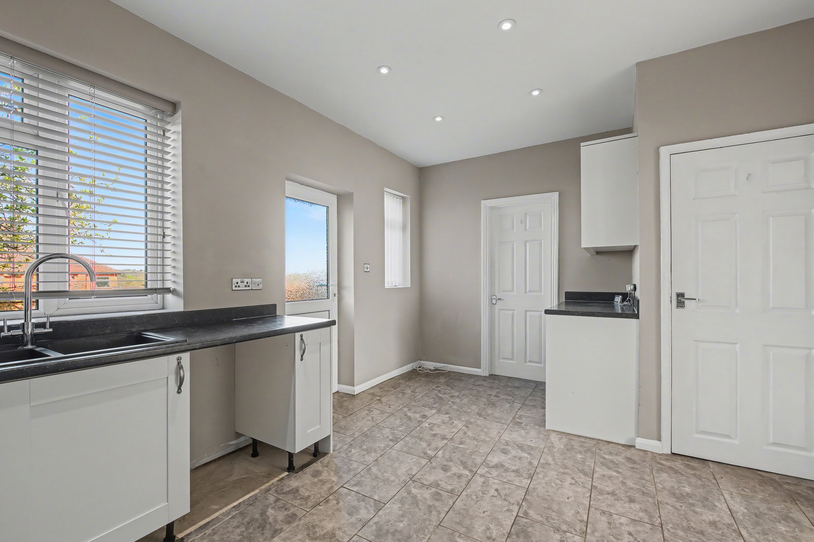 Semi Detached House in Grantham