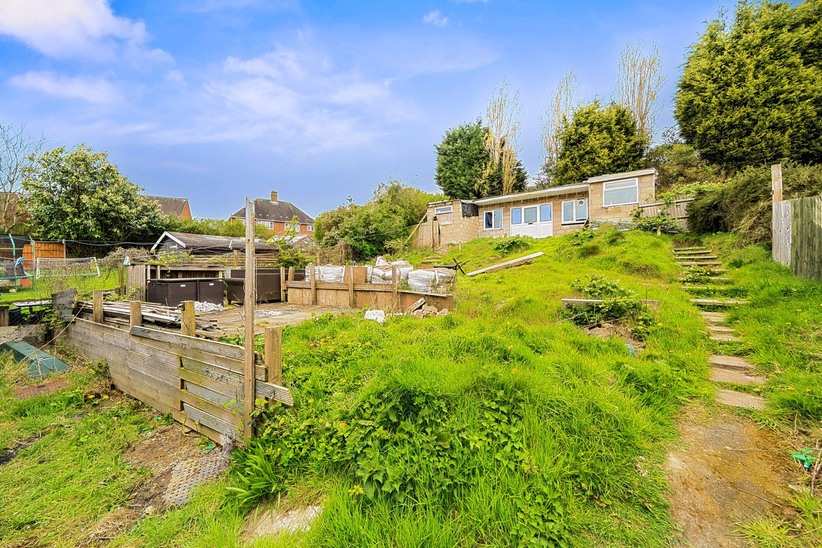 Semi Detached House in Bilston