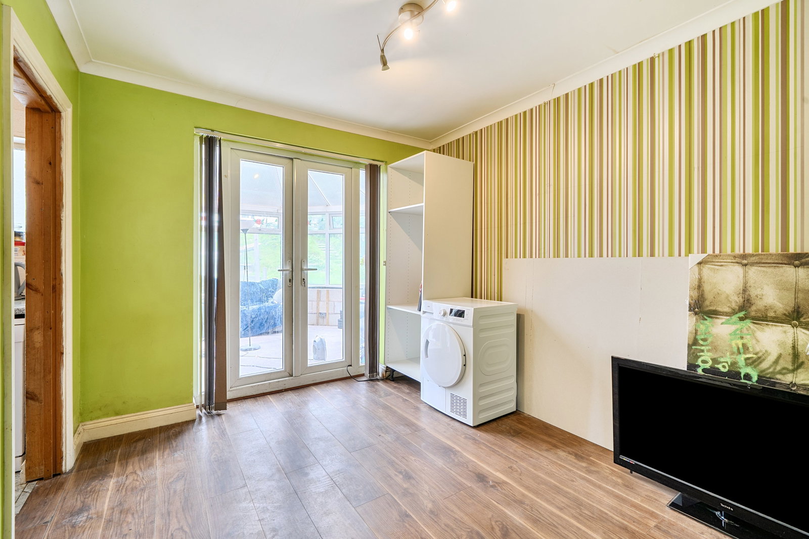 Semi Detached House in Bilston