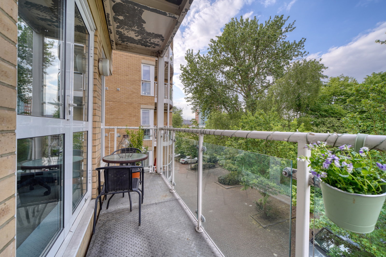 Flat in Bromley
