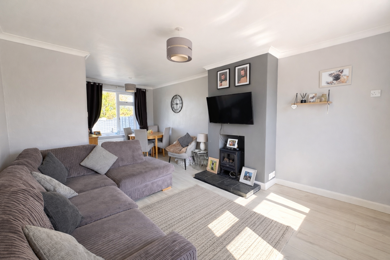 Semi Detached House in Ellesmere