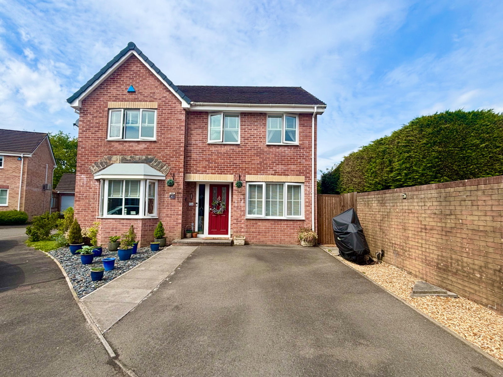 Detached House in Swansea