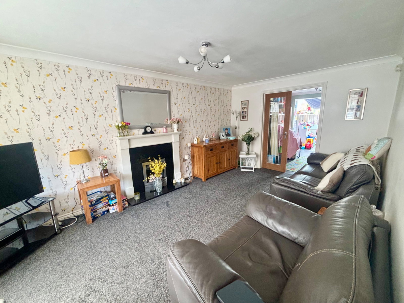 Detached House in Swansea