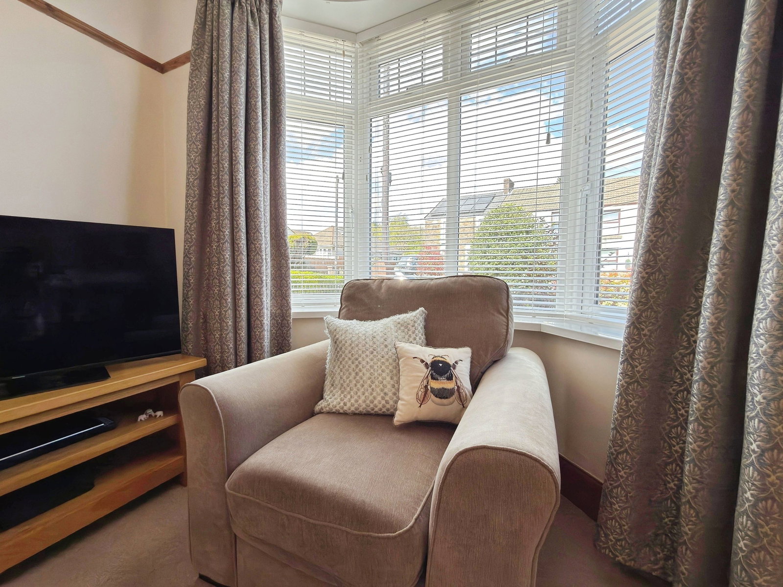 Semi Detached House in Swansea
