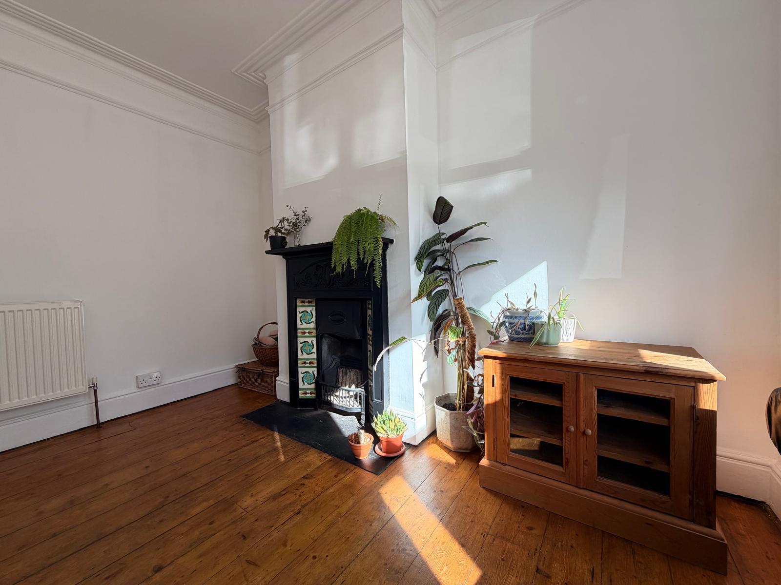 Terraced House for sale in Rochester, Delce Road, Rochester, 862 m²