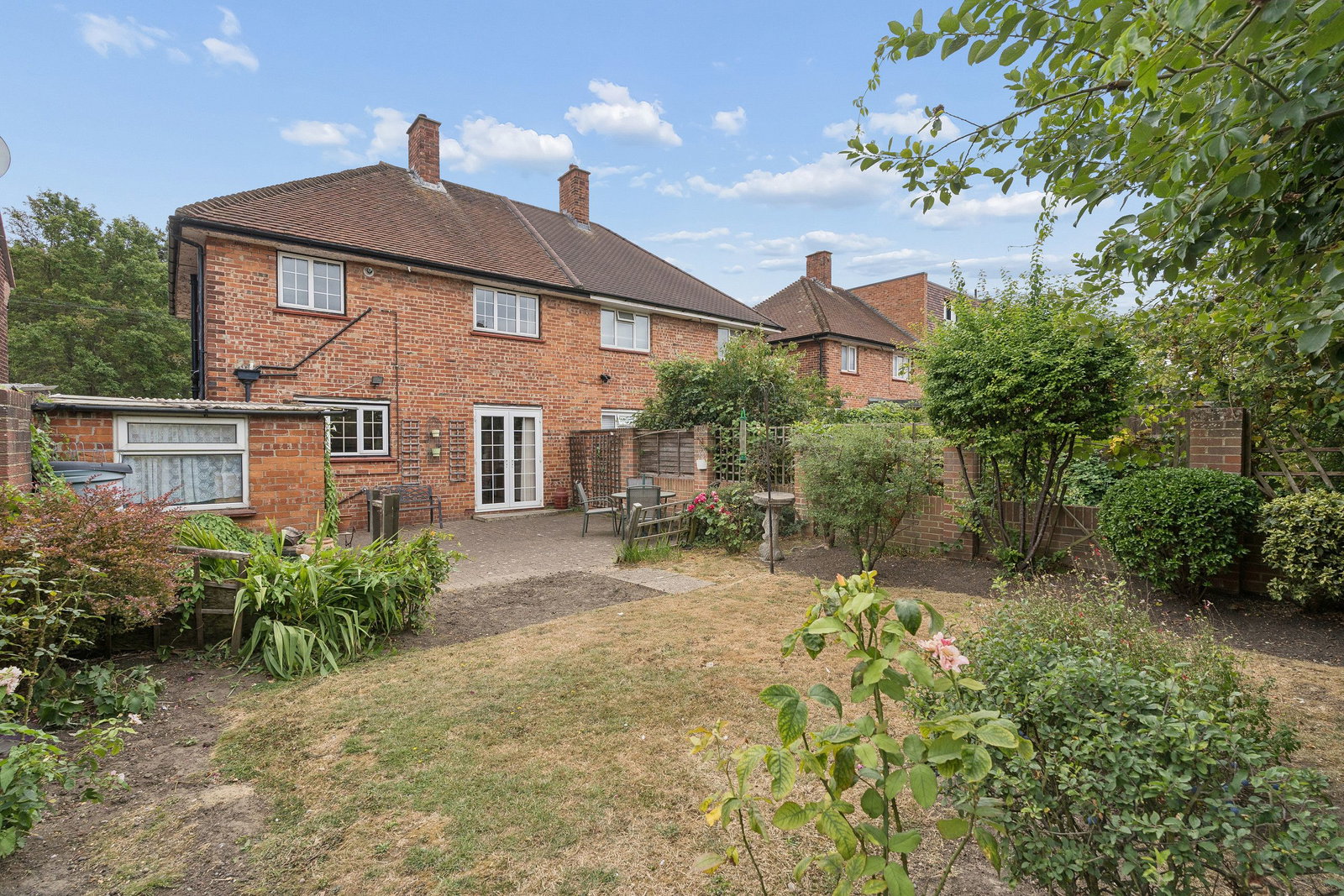 Semi Detached House in Croydon