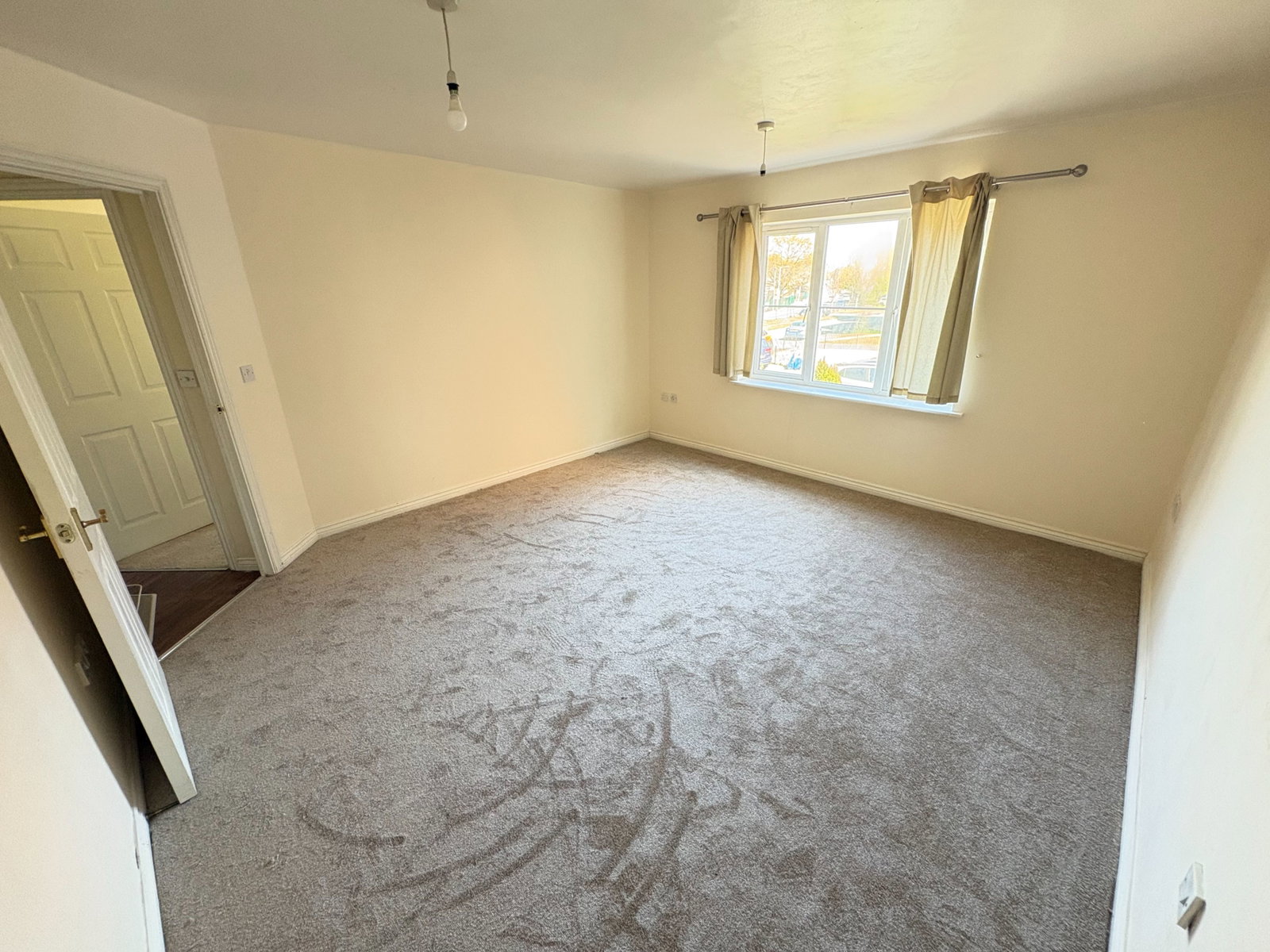 Apartment in Tipton