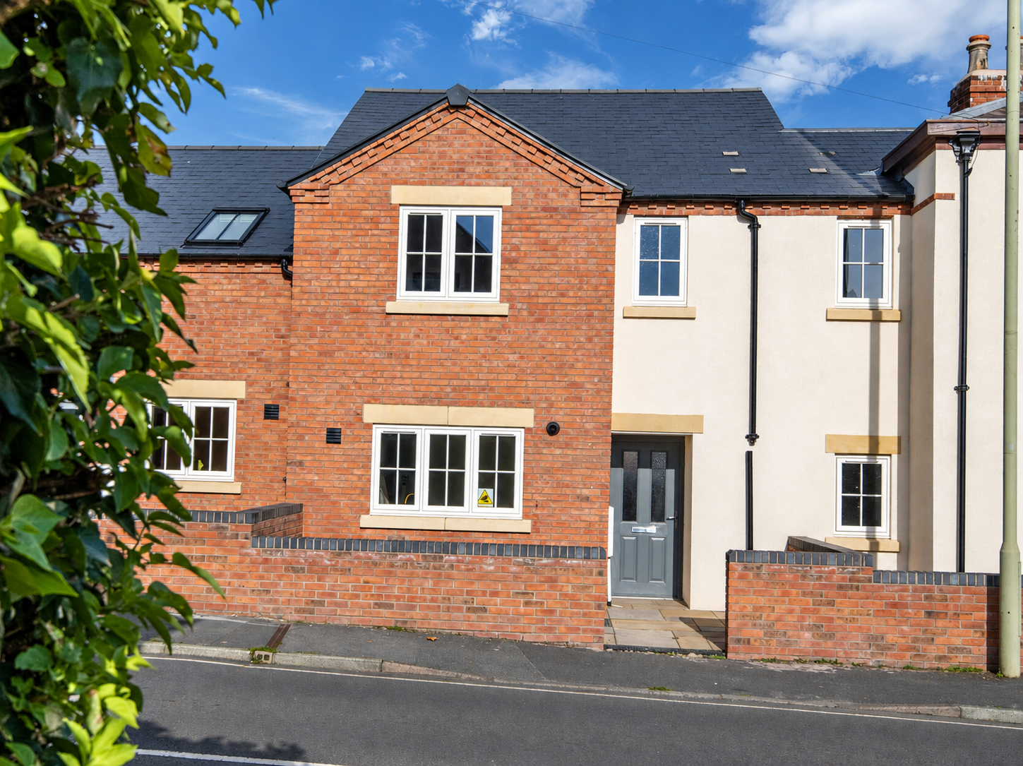 Terraced House for sale in Oswestry, Salop Road, Oswestry, Shropshire, SY11 2RQ