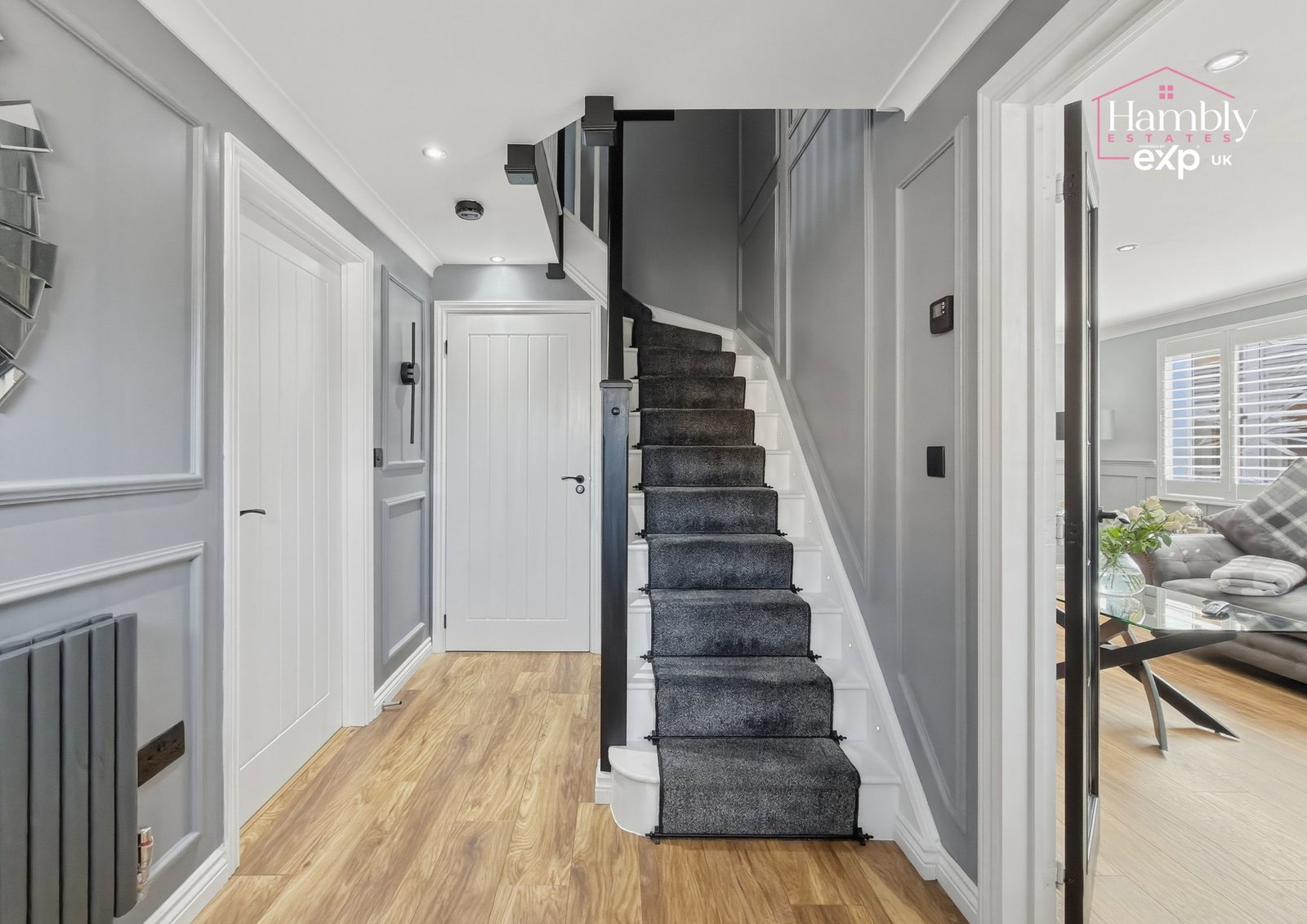 Detached House in Pontyclun