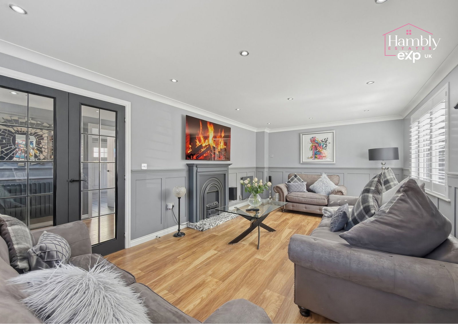Detached House in Pontyclun