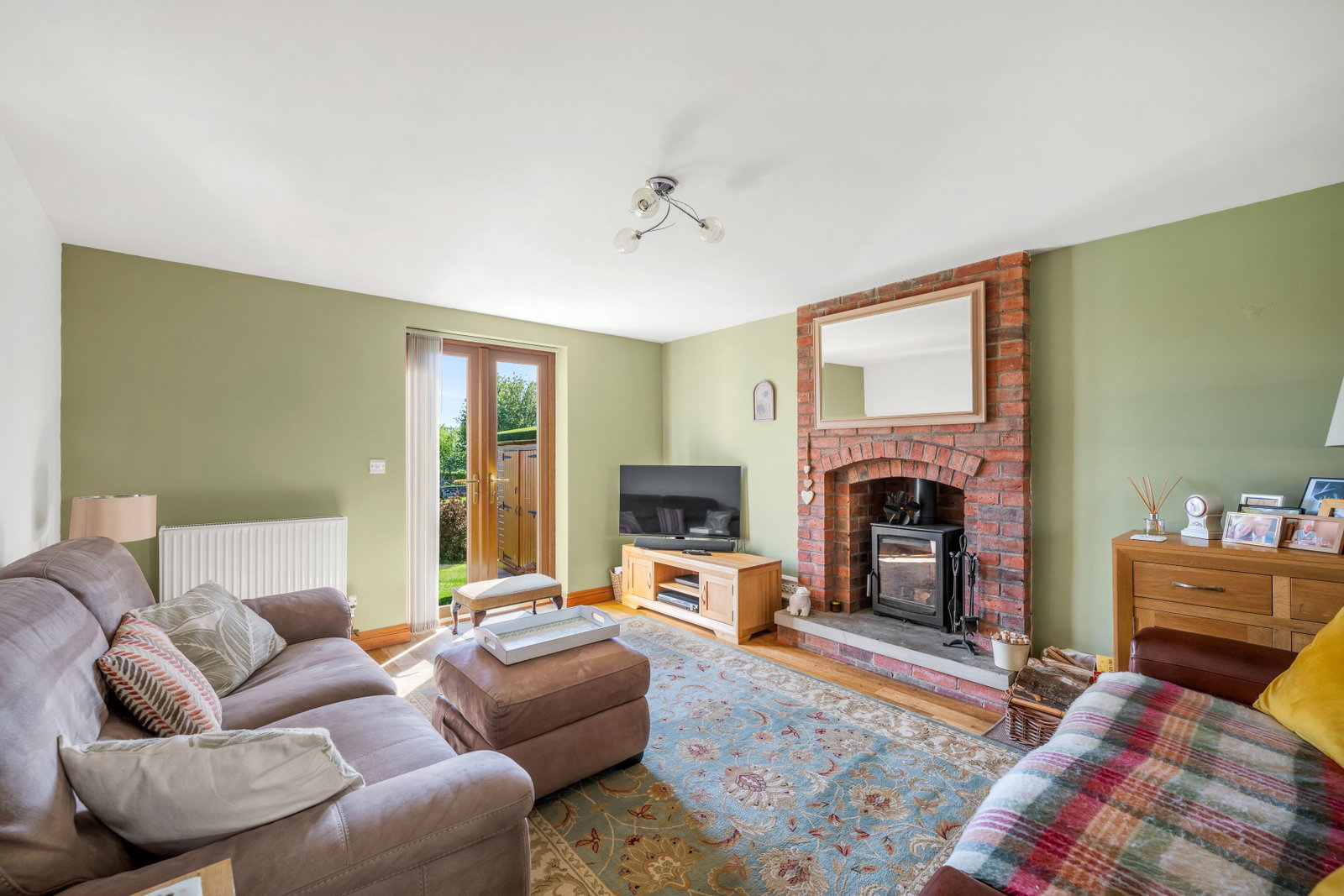 Detached House in Newark