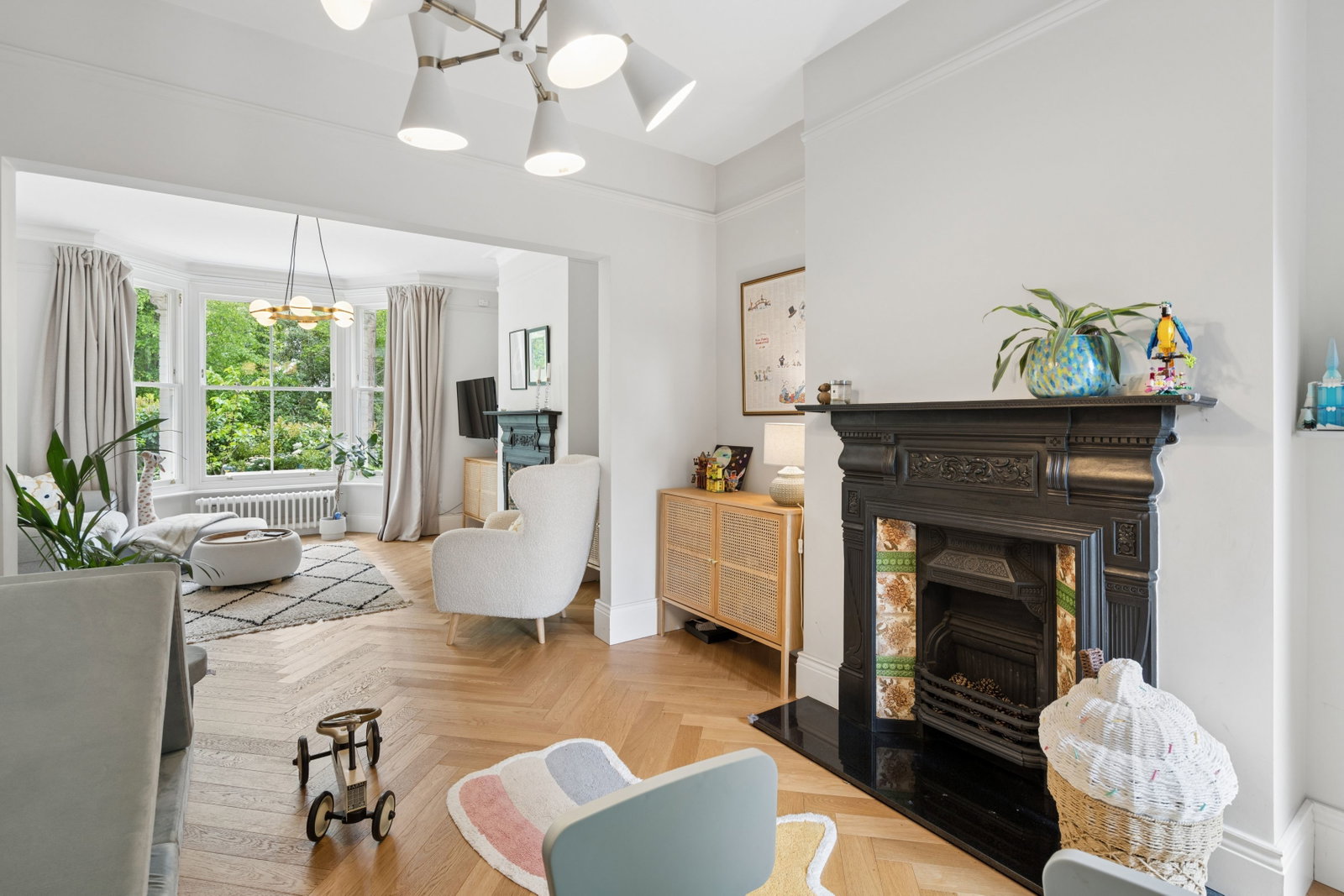 Semi Detached House in Rickmansworth