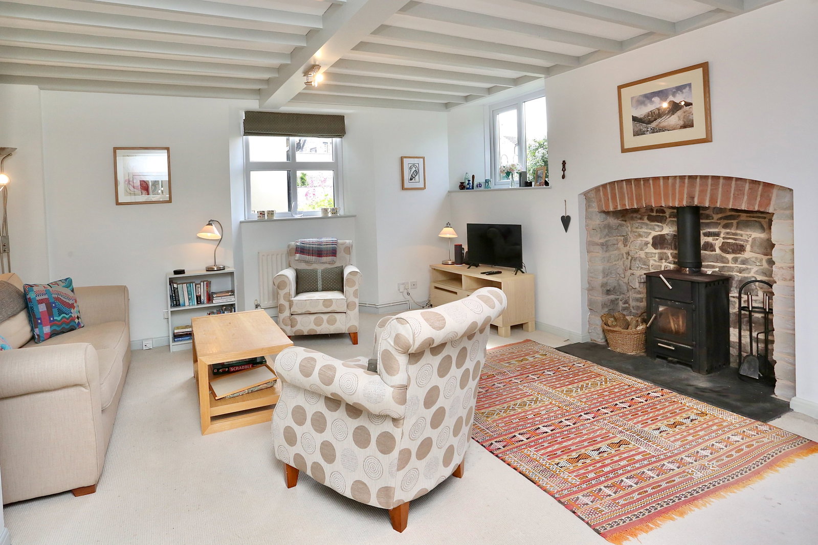 End Of Terrace House in Crickhowell
