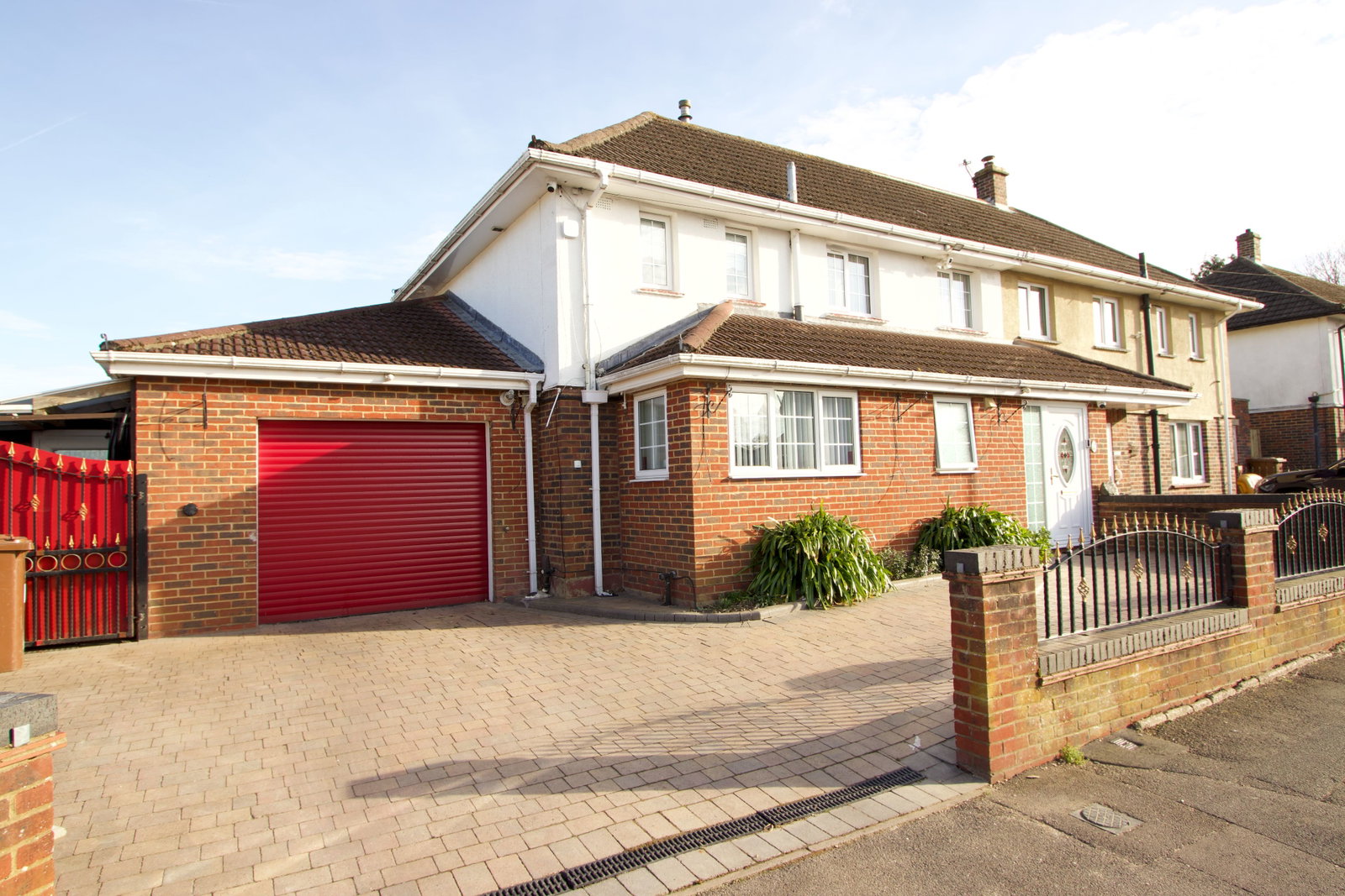 Semi Detached House in Chatham