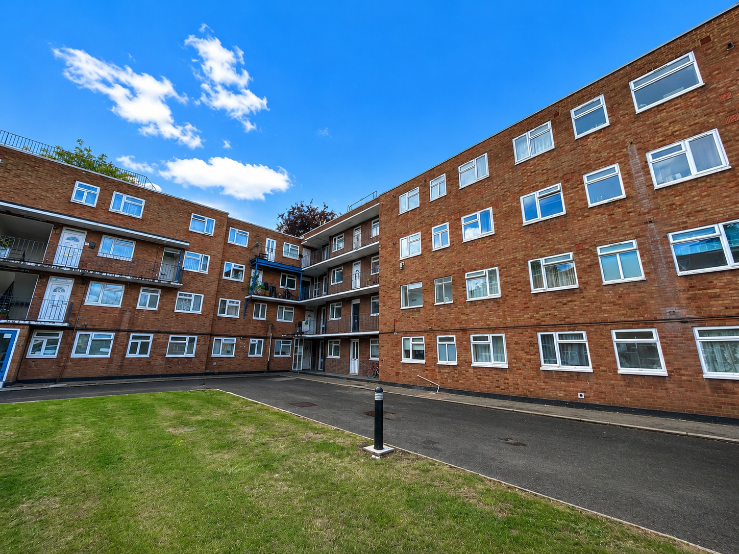 Flat in Dunstable