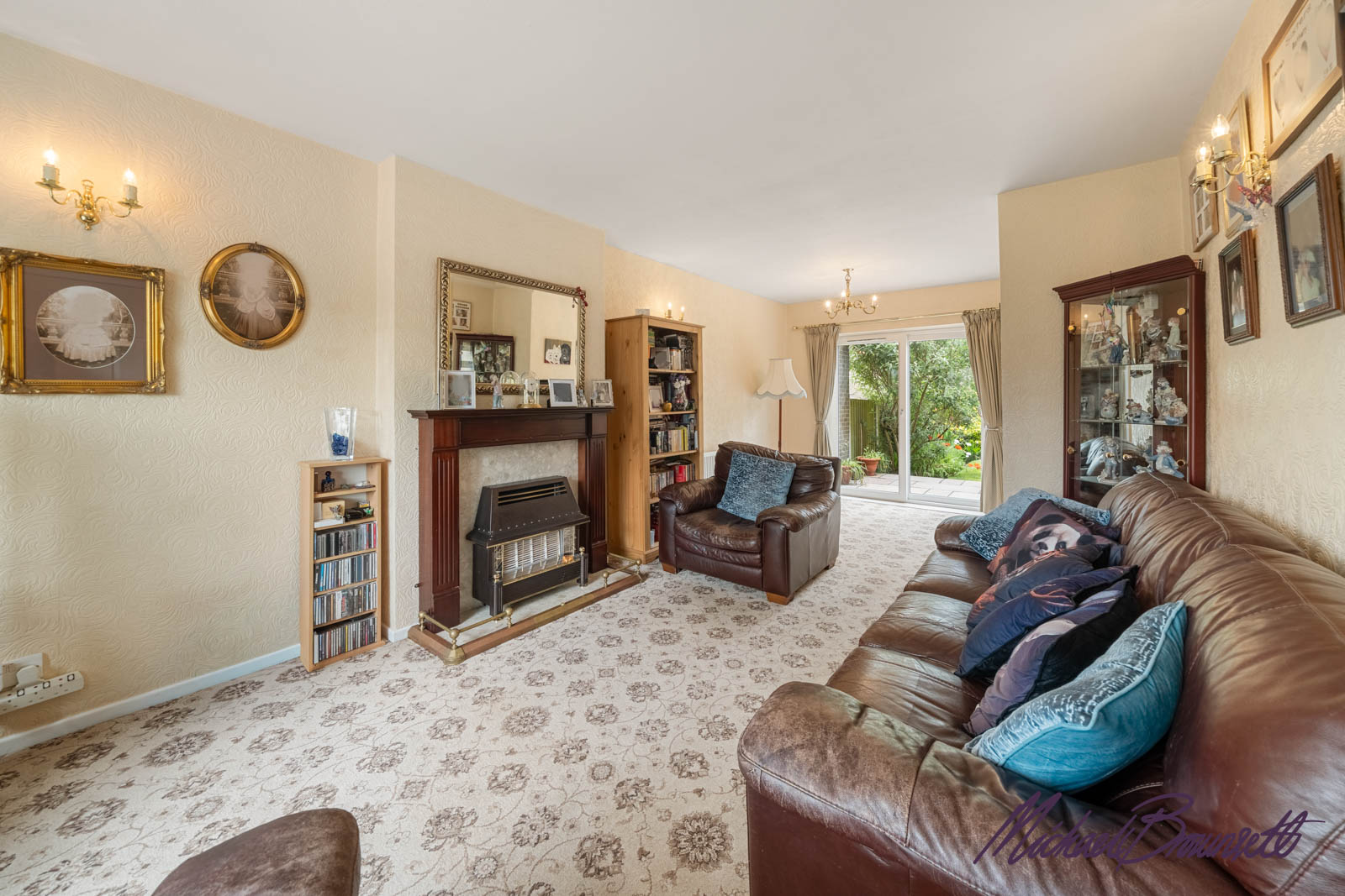 Semi Detached House in Bradford