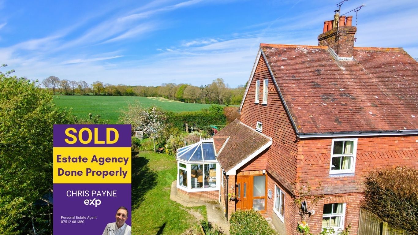 Semi Detached House in Lamberhurst