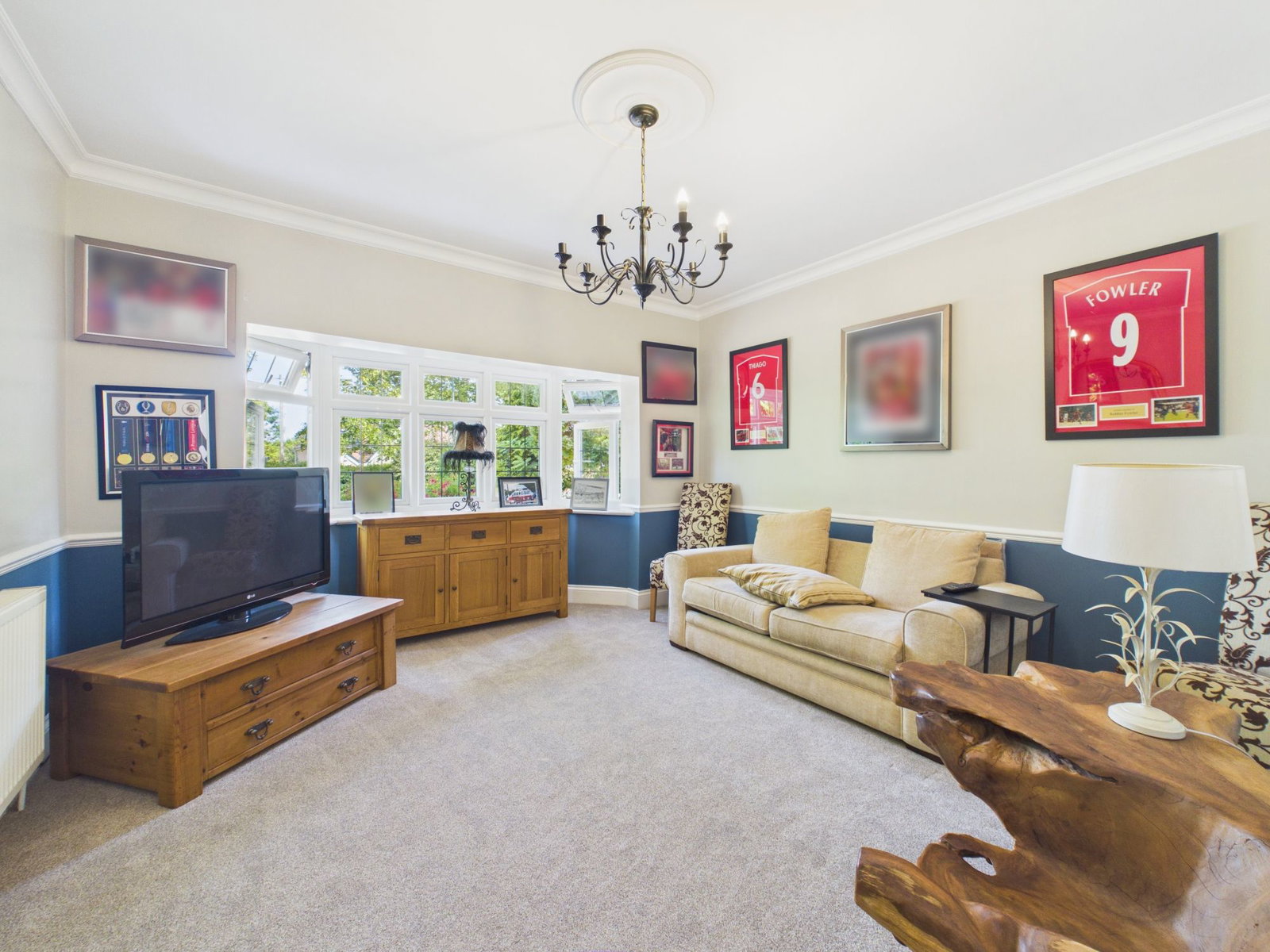 Detached House in Leicester 5