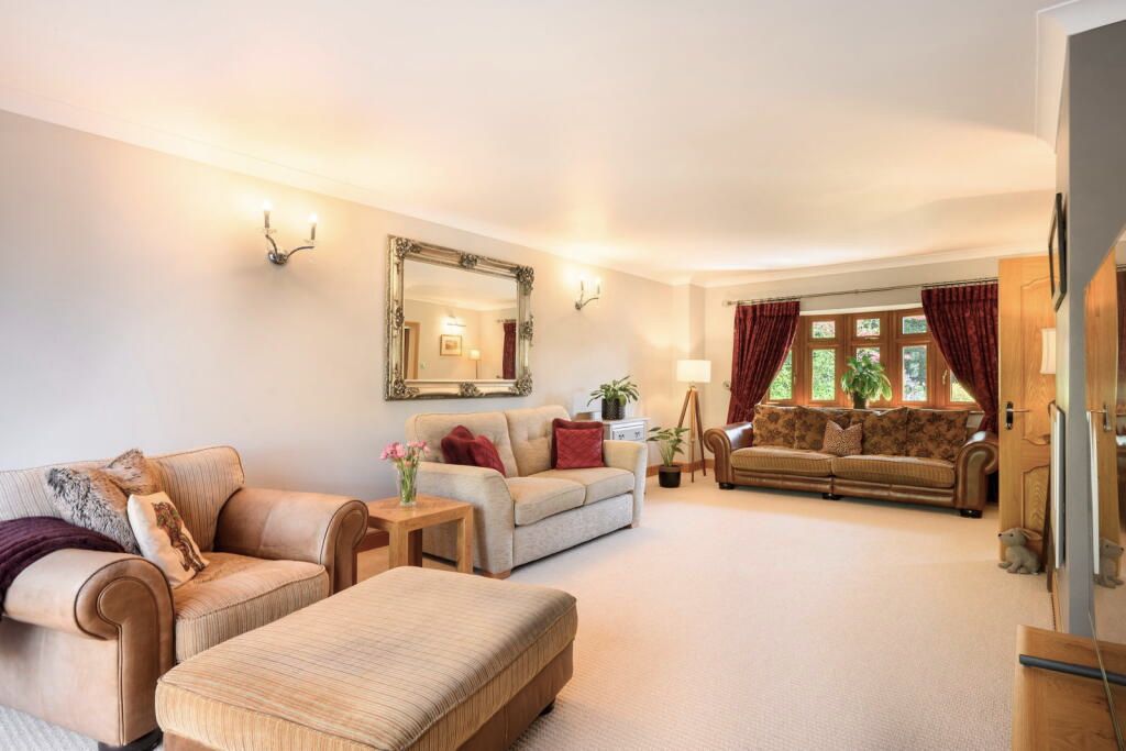Detached House for sale in Sutton Coldfield, Digby Road, Sutton Coldfield, B73 6HG