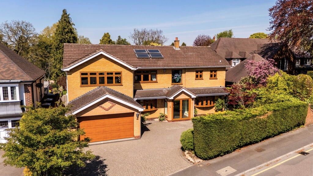 Detached House for sale in Sutton Coldfield, Digby Road, Sutton Coldfield, B73 6HG