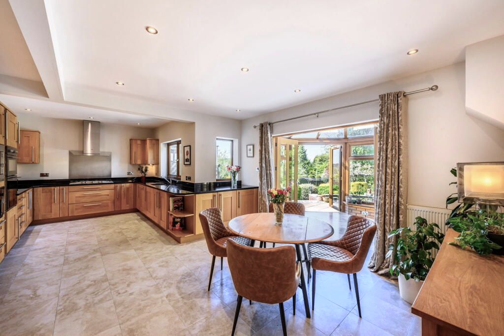 Detached House for sale in Sutton Coldfield, Digby Road, Sutton Coldfield, B73 6HG