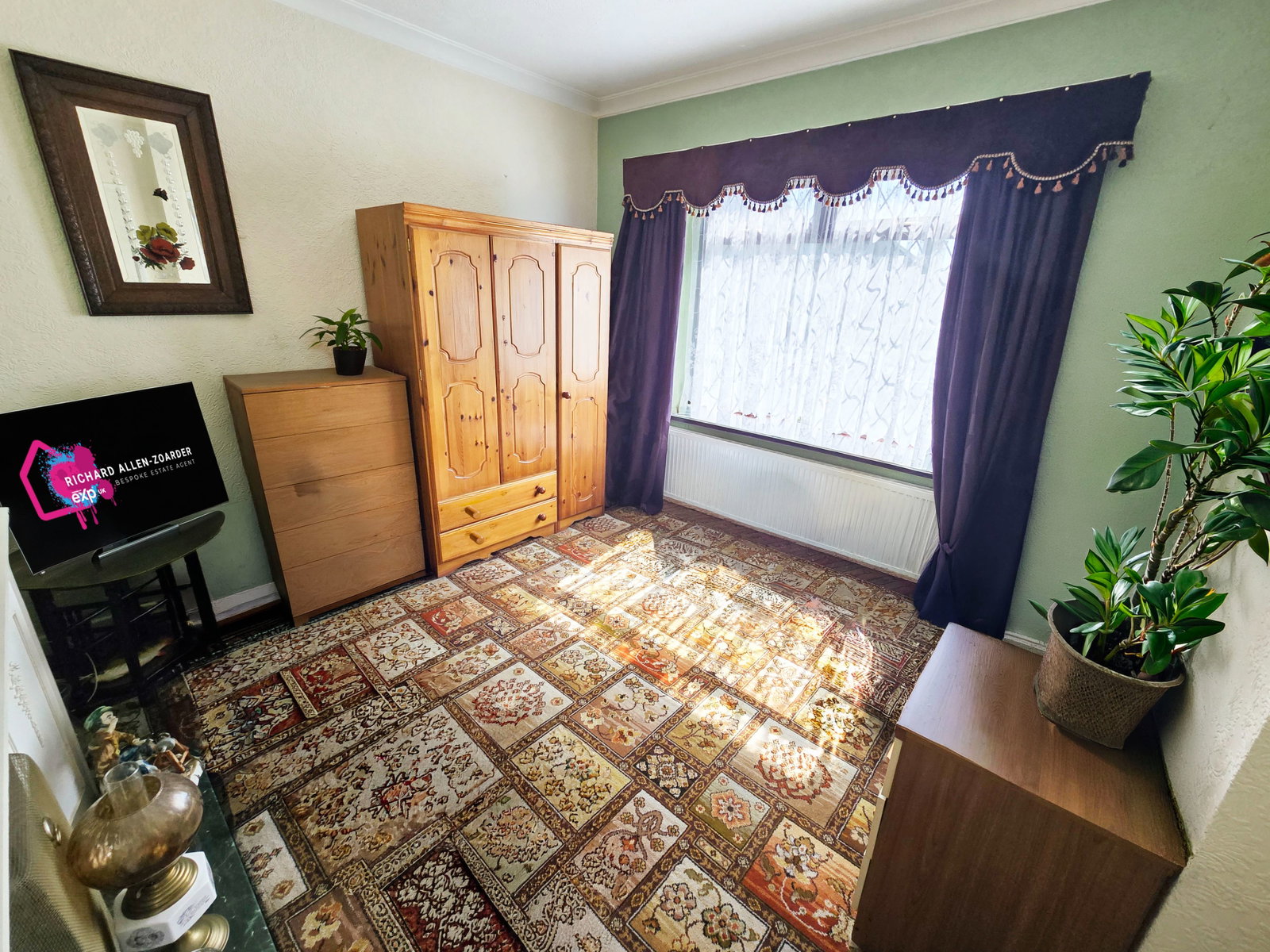 Bungalow in Wolverhampton