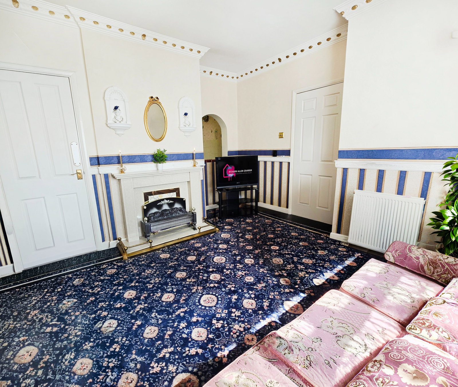 Bungalow in Wolverhampton