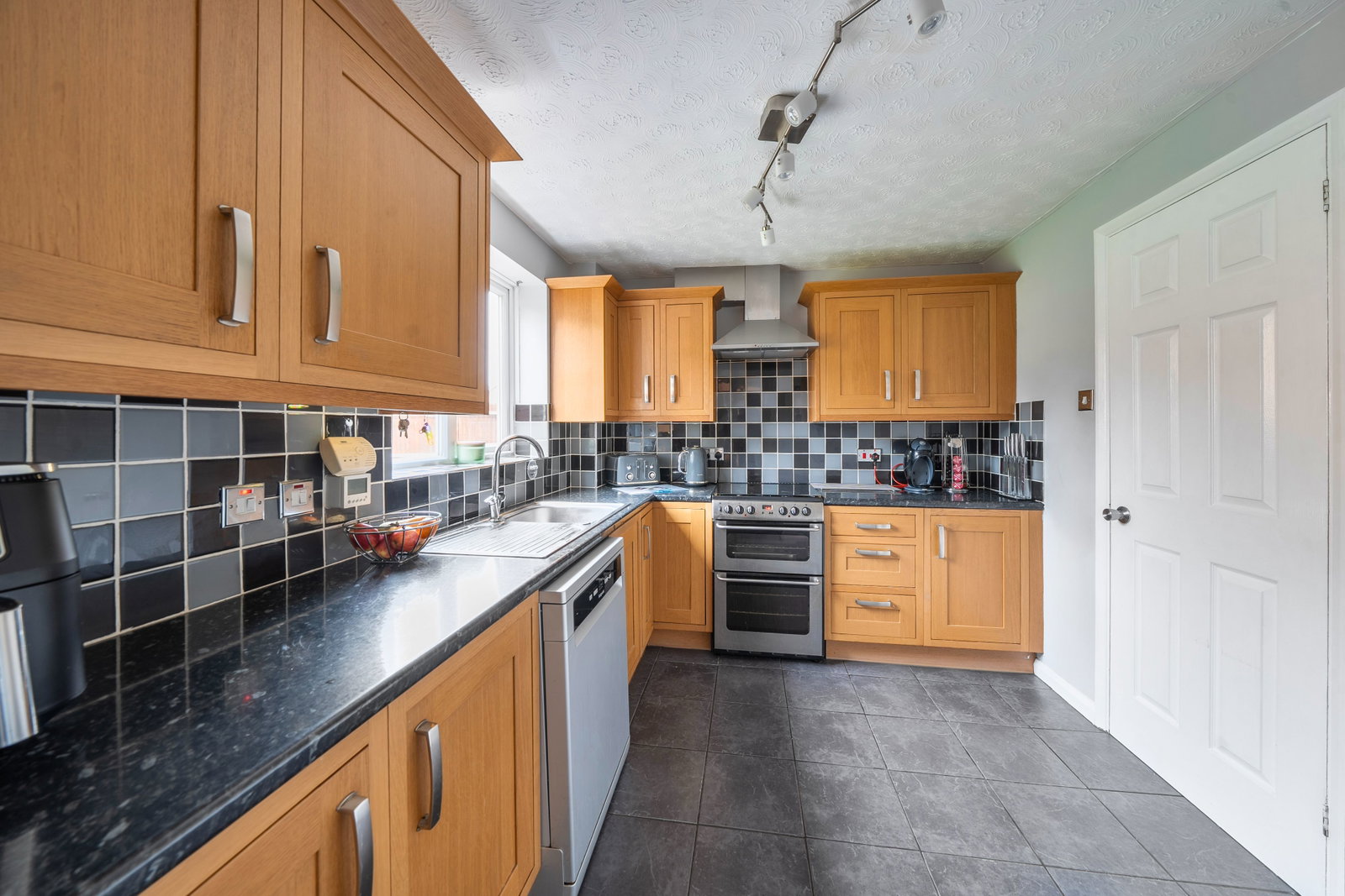 Detached House for sale in Dunstable, Crabtree Way, Dunstable, 1308 m²