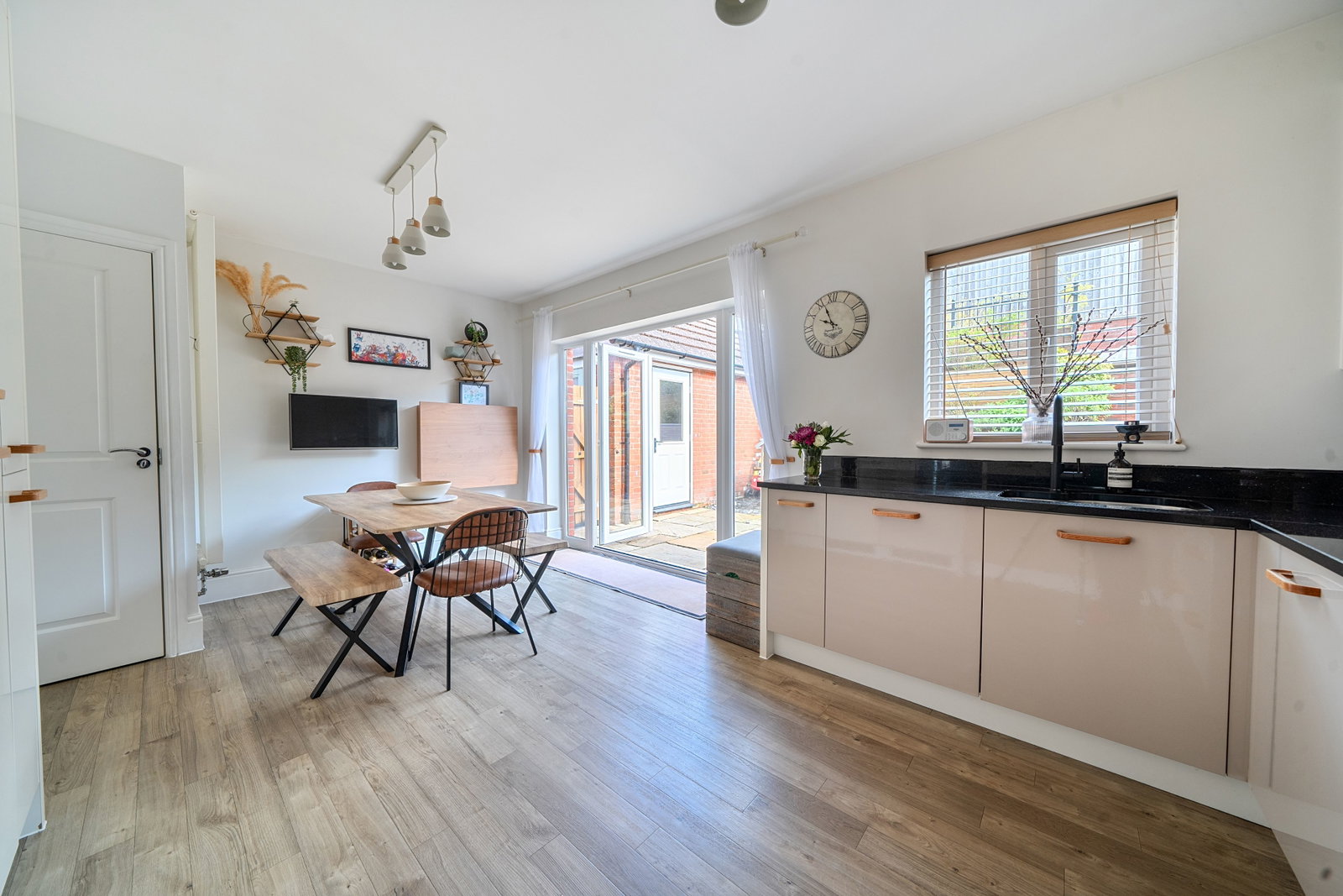 Semi Detached House in Exeter