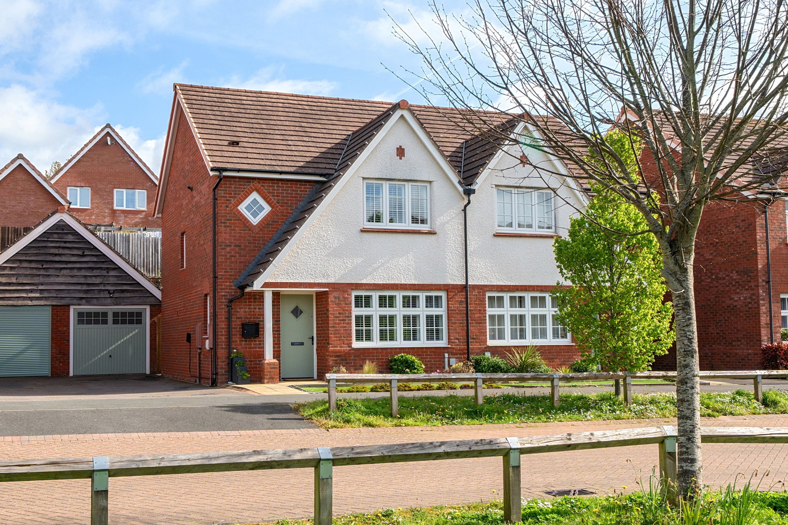 Semi Detached House in Exeter