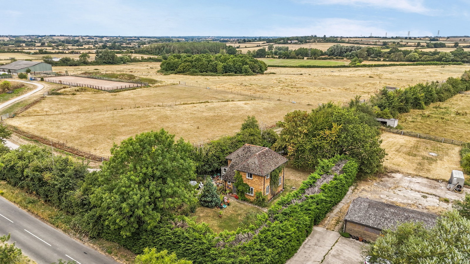 Detached House for sale in Buckingham, Farm, Steeple Claydon, 8088 m²