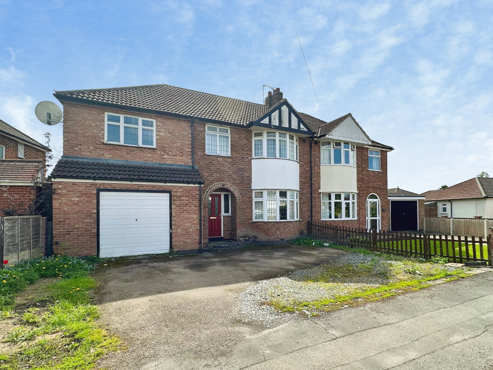 Semi Detached House in Leicester
