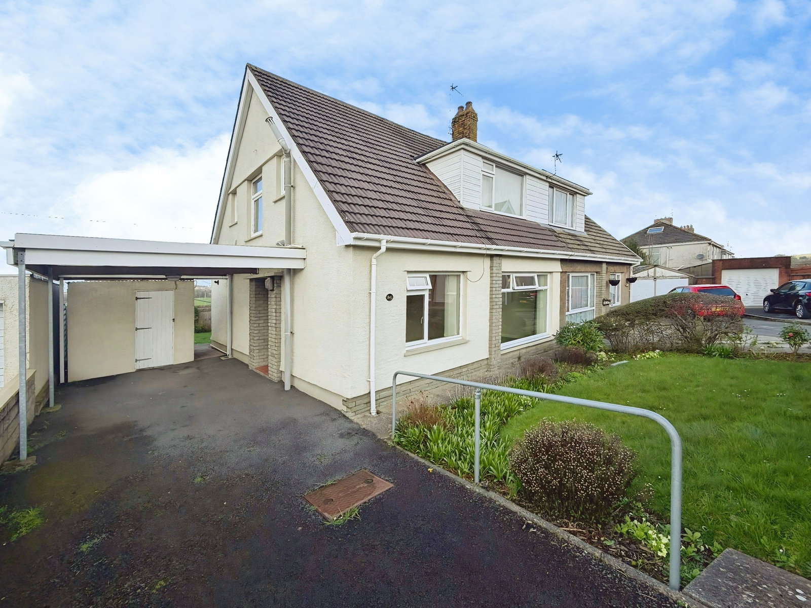 Semi Detached Bungalow in Swansea