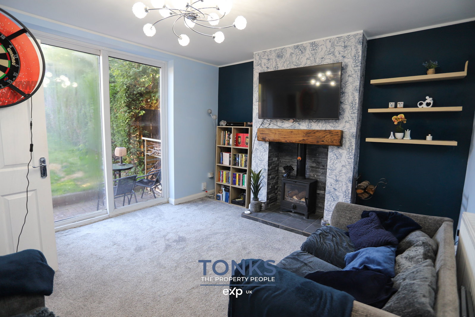Semi Detached House in Halesowen