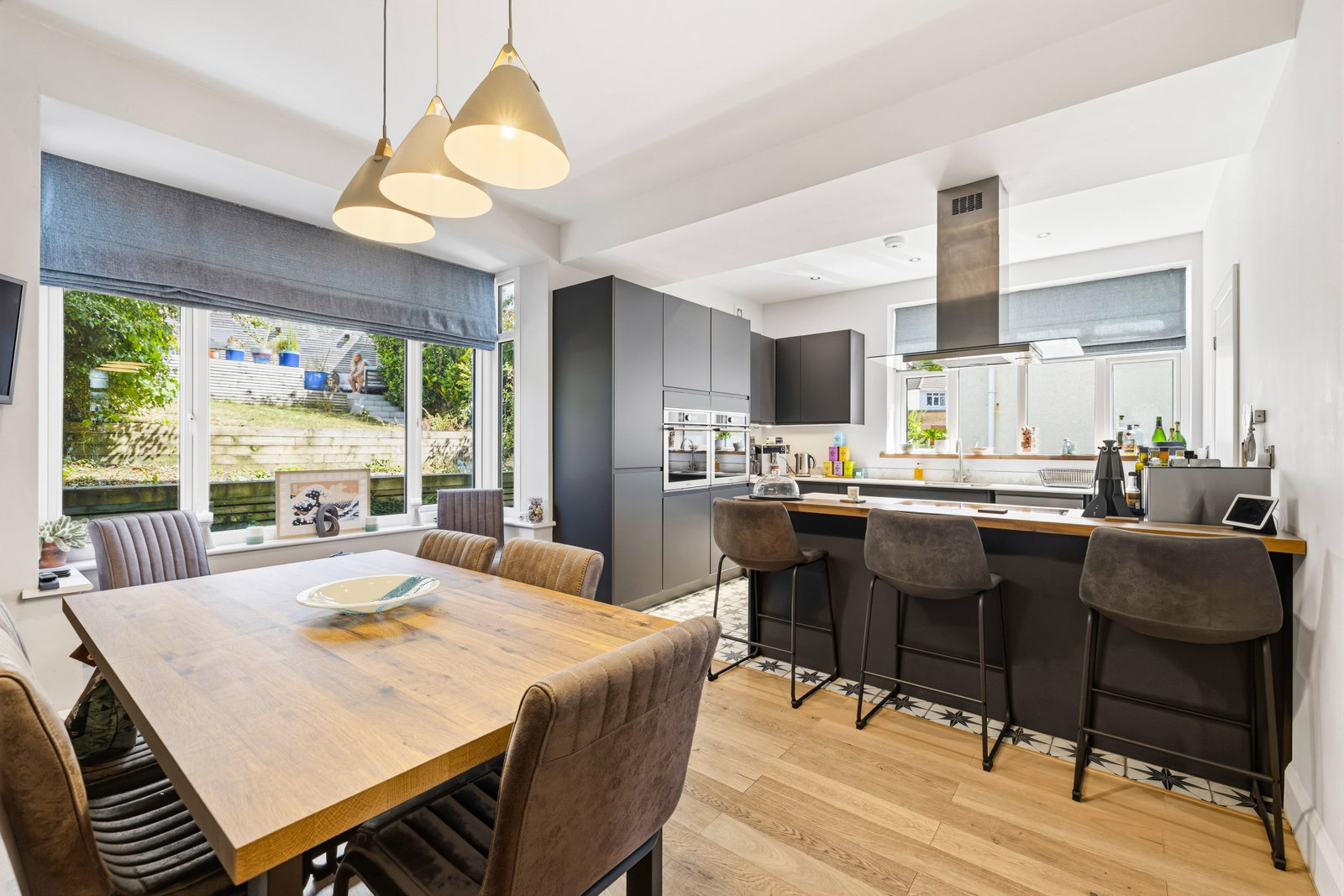 Semi Detached House in Swansea