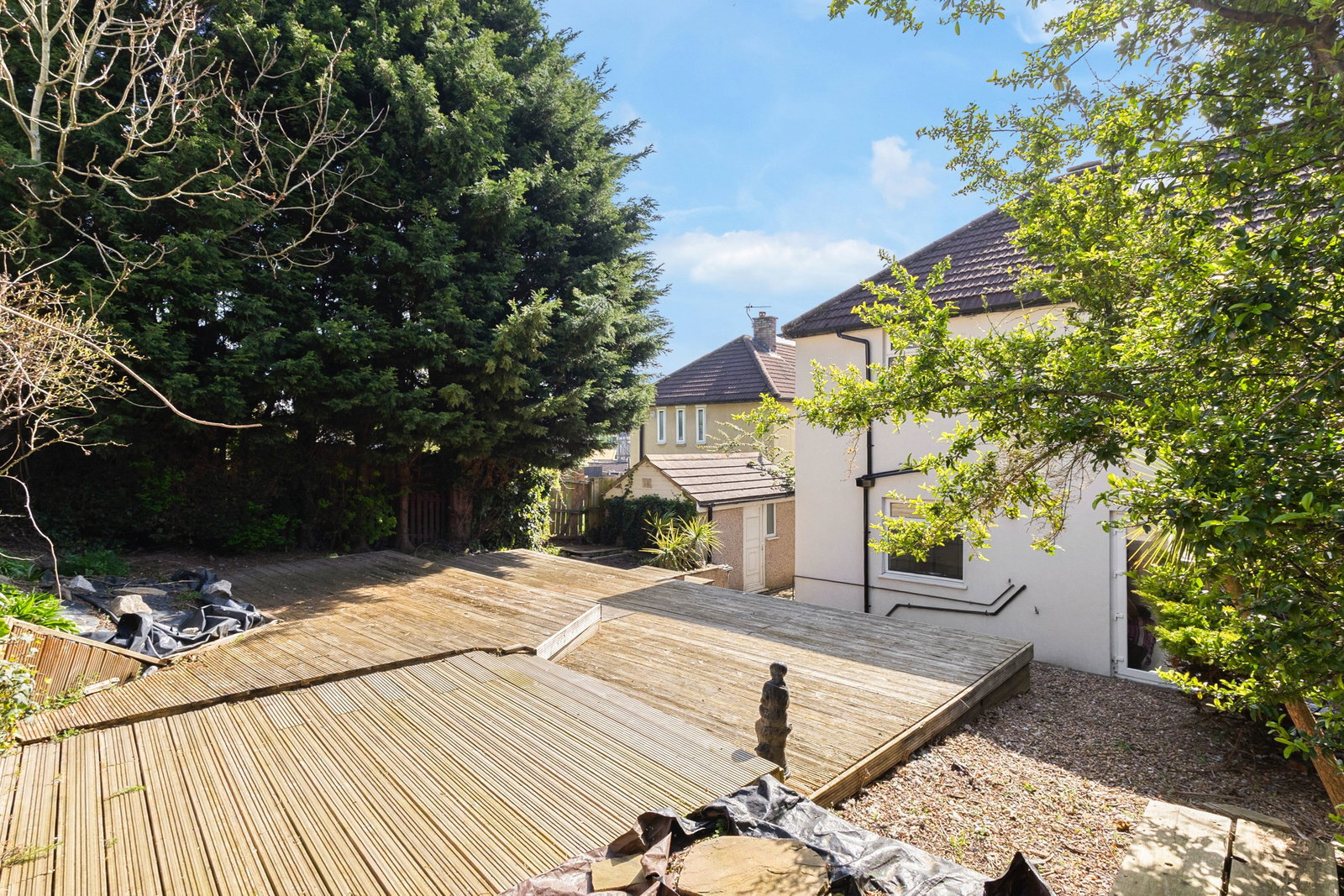 Semi Detached House in Leeds