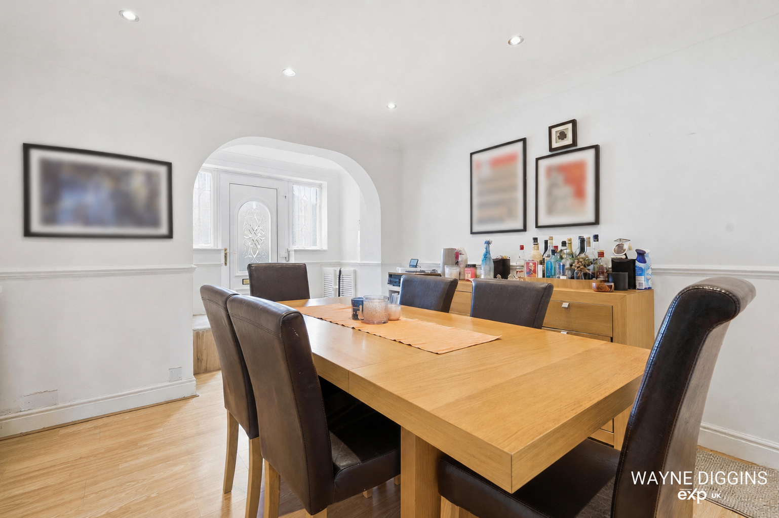 Semi Detached House in Tilbury