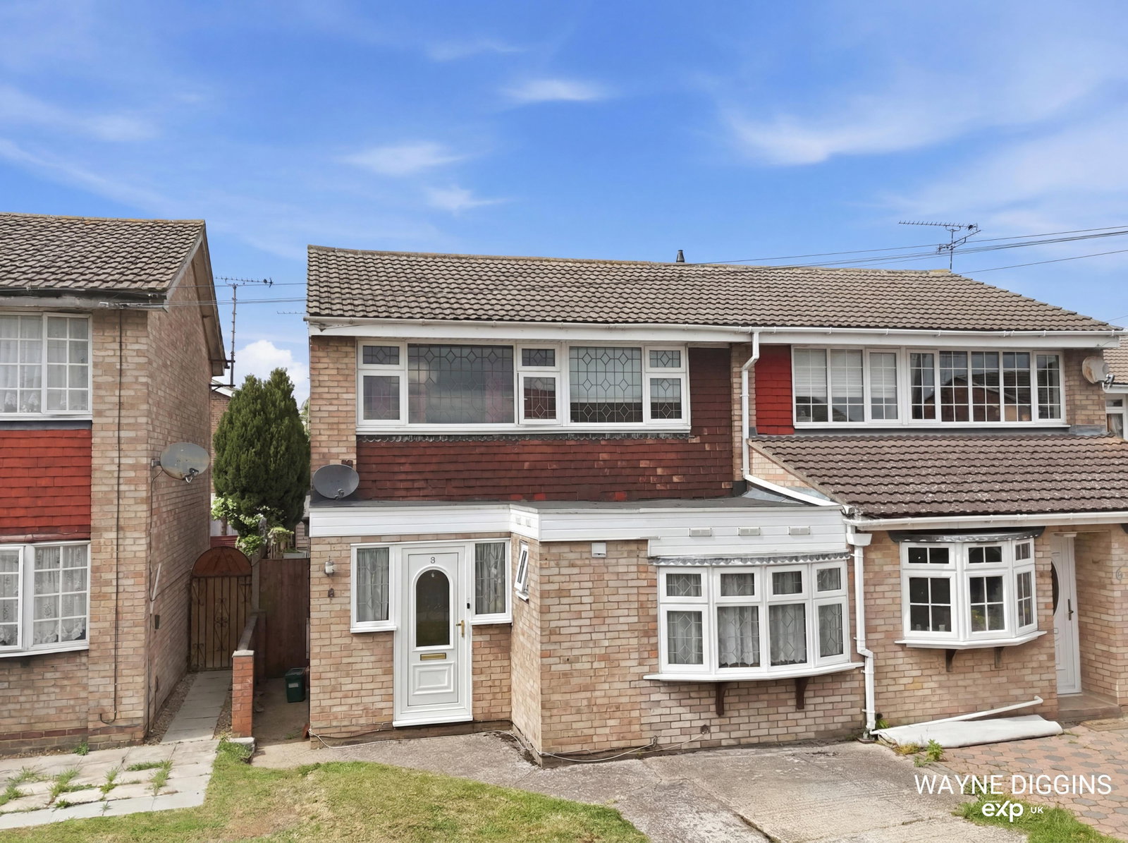 Semi Detached House in Tilbury
