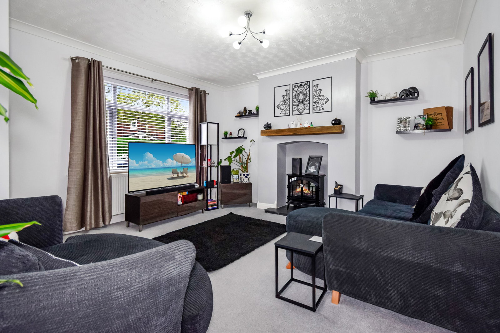 Semi Detached House in Leyland