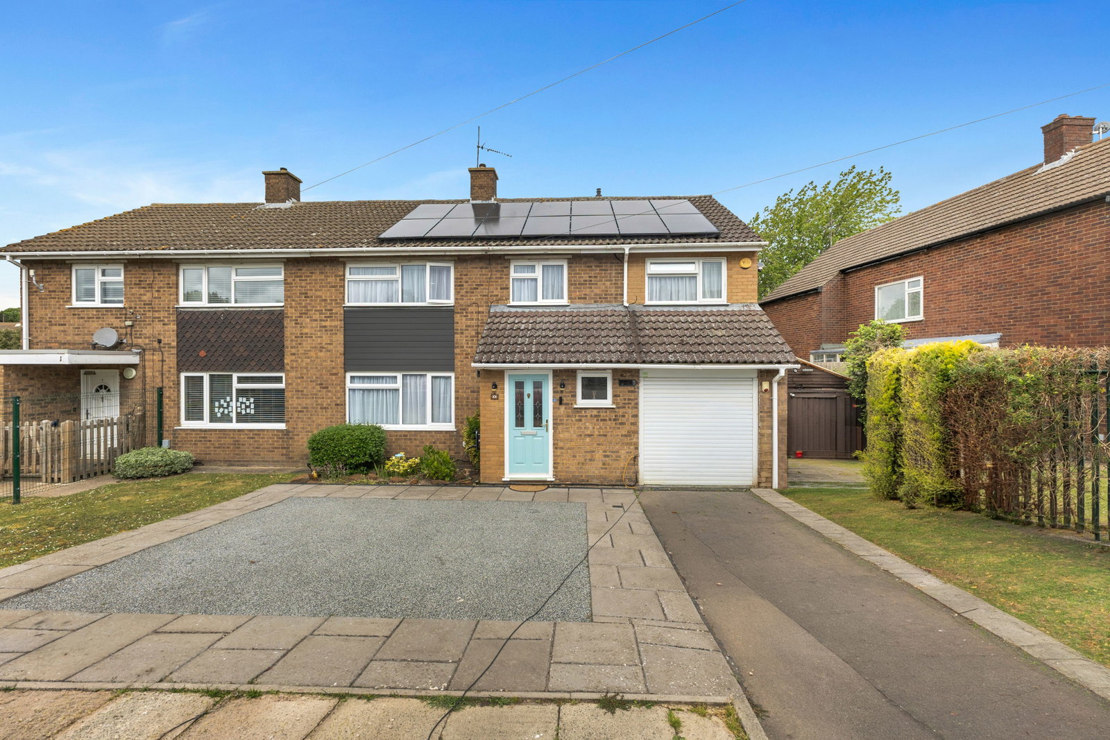 Semi Detached House in Dunstable