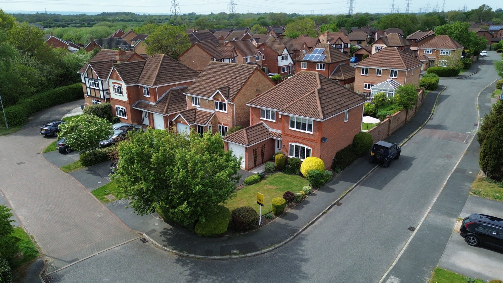 Detached House in Ellesmere Port