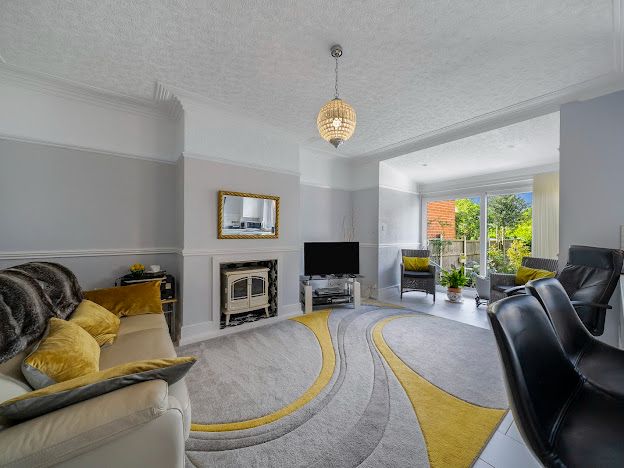 Semi Detached House in Derby
