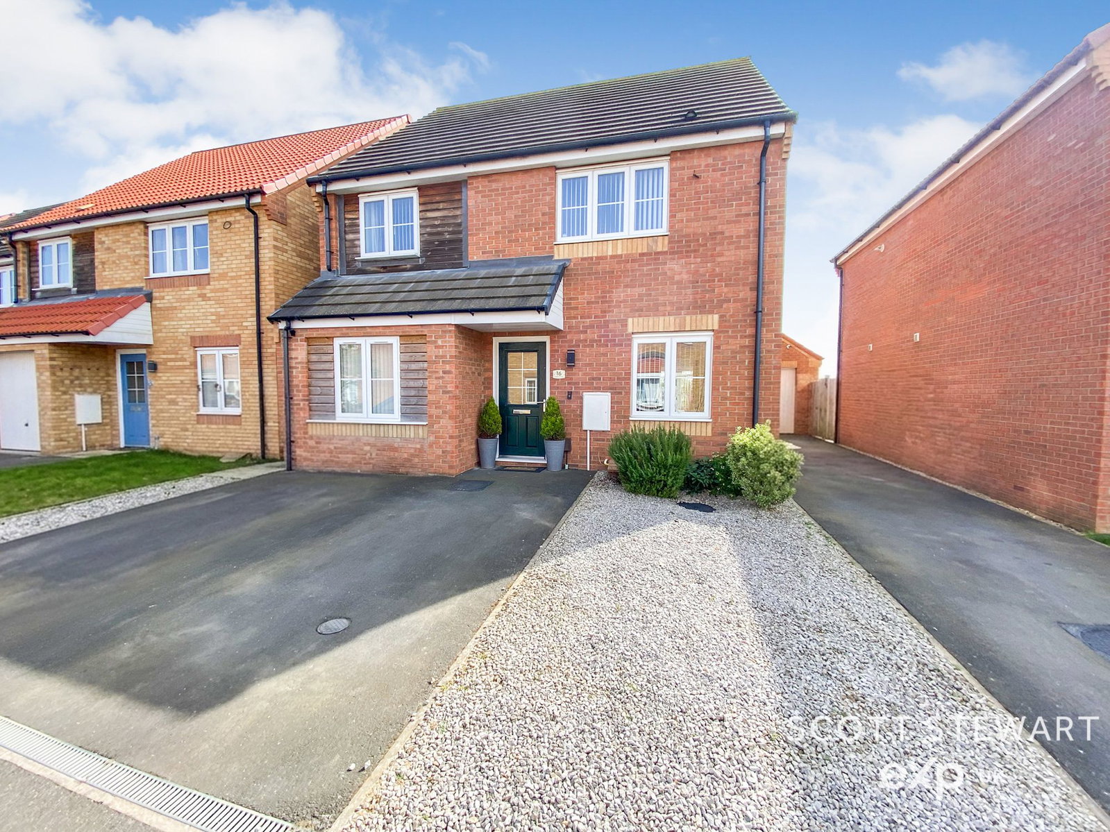 Detached House in Peterborough