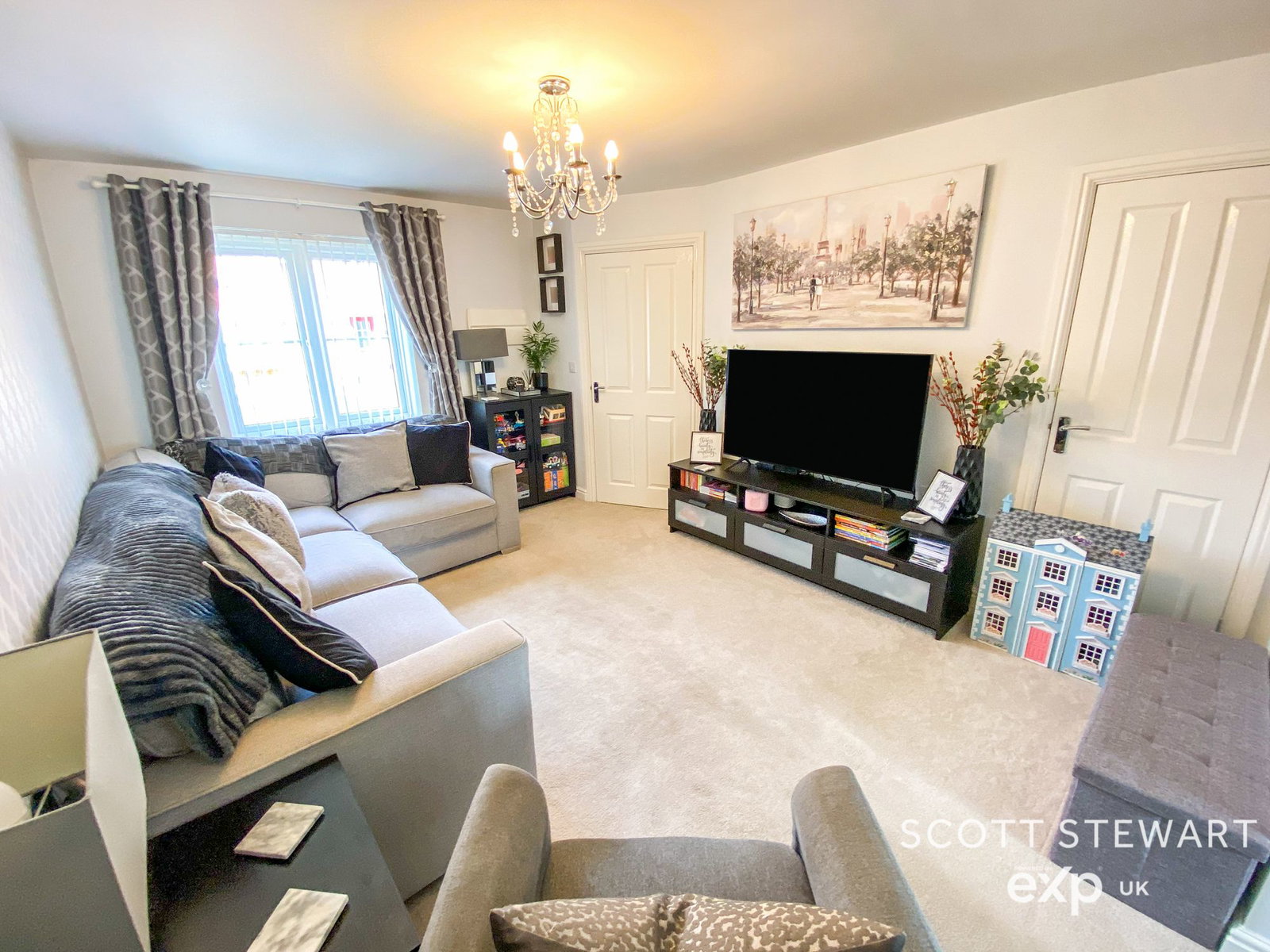Detached House in Peterborough